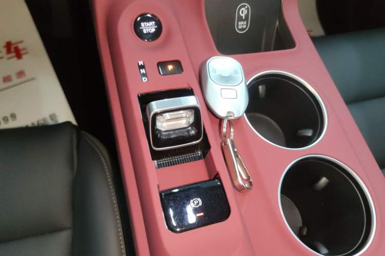 Used GAC Trumpchi E8 New Energy 2024 150km MAX Gear Lever