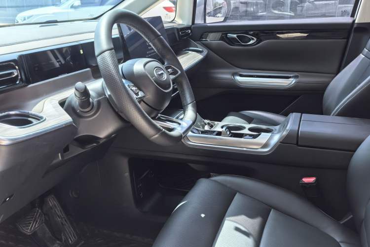 Used GAC Trumpchi E8 New Energy 2024 150km MAX Interior 1