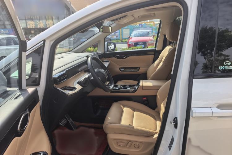 Used GAC Trumpchi E8 New Energy 2024 150km MAX+ Interior 2