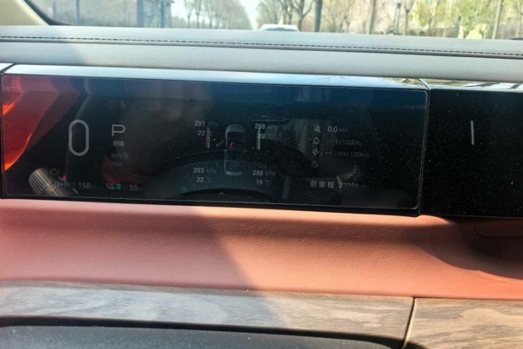 Used GAC Trumpchi E8 New Energy 2024 150km MAX+ Interior 2