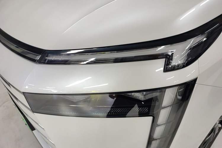 Used GAC Trumpchi E8 New Energy 2024 150km PRO Left Front Headlight