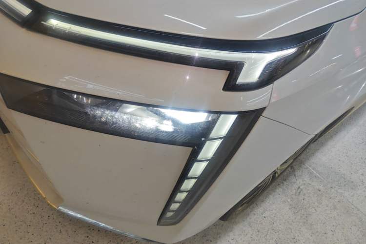 Used GAC Trumpchi E8 New Energy 2024 150km MAX Left Front Headlight