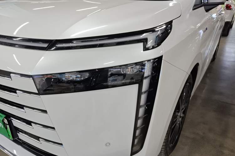 Used GAC Trumpchi E8 New Energy 2024 150km MAX+ Left Front Headlight