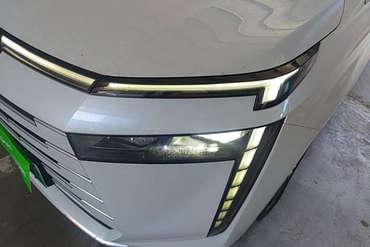 Used GAC Trumpchi E8 New Energy 2024 150km MAX Left Front Headlight