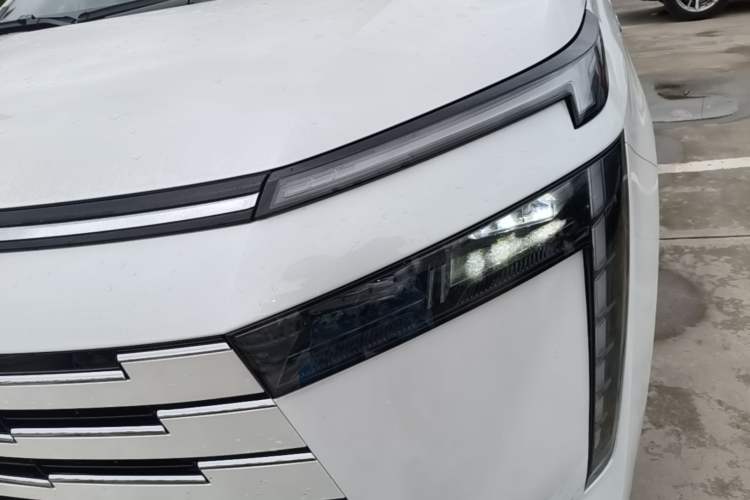Used GAC Trumpchi E8 New Energy 2024 150km PRO Left Front Headlight