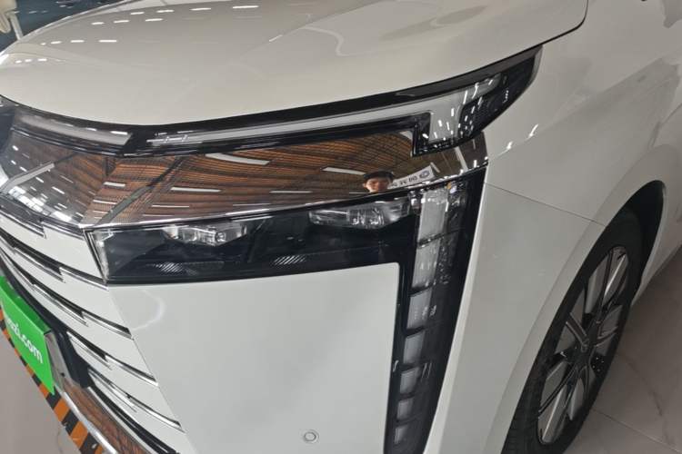 Used GAC Trumpchi E8 New Energy 2024 150km Longteng Glorious+ Left Front Headlight