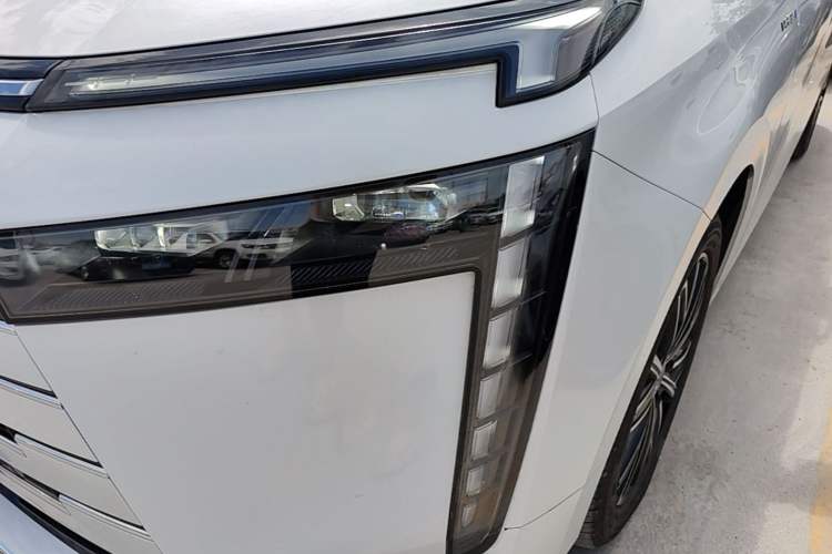 Used GAC Trumpchi E8 New Energy 2024 150km PRO Left Front Headlight