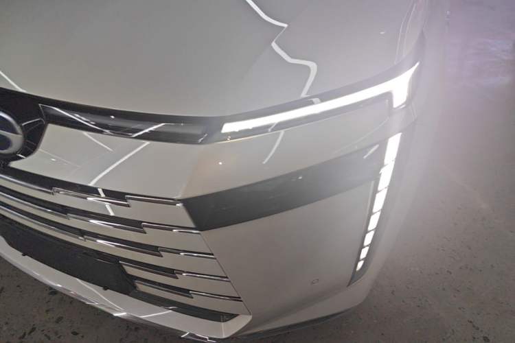 Used GAC Trumpchi E8 New Energy 2024 150km MAX+ Left Front Headlight