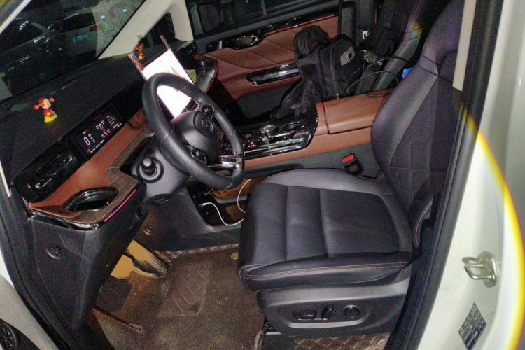 Used GAC Trumpchi E8 New Energy 2024 150km MAX+ Left Front Seat