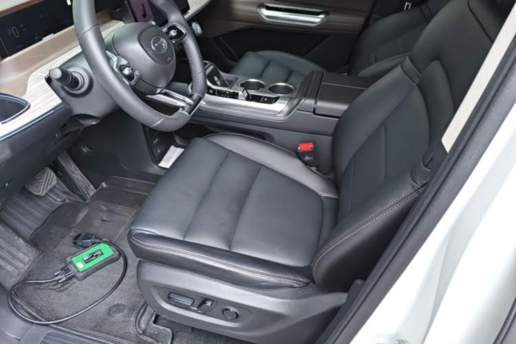 Used GAC Trumpchi E8 New Energy 2024 150km MAX Left Front Seat