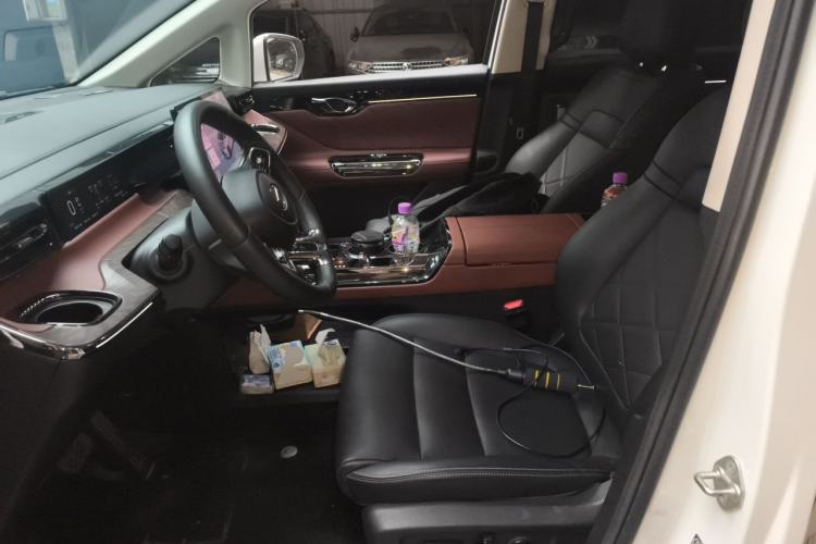 Used GAC Trumpchi E8 New Energy 2024 150km MAX+ Left Front Seat