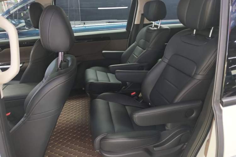 Used GAC Trumpchi E8 New Energy 2024 150km PRO Left Rear Seat