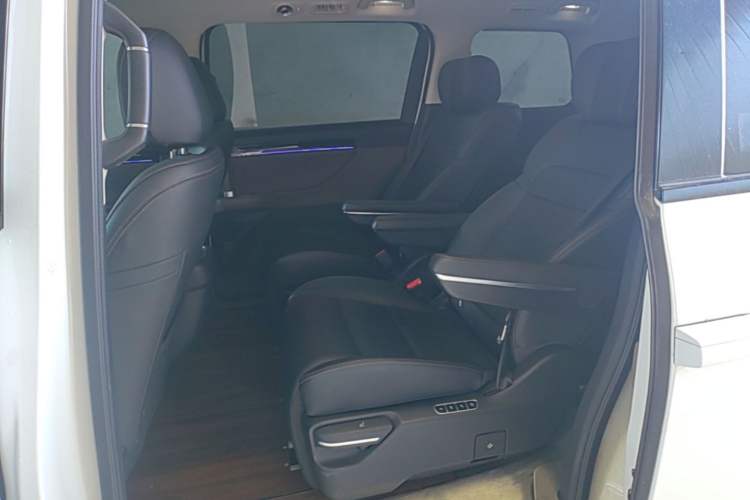 Used GAC Trumpchi E8 New Energy 2024 150km MAX Left Rear Seat