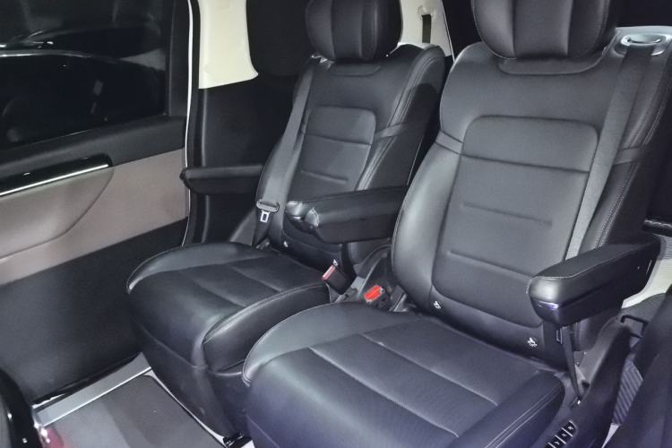Used GAC Trumpchi E8 New Energy 2024 150km MAX Left Rear Seat