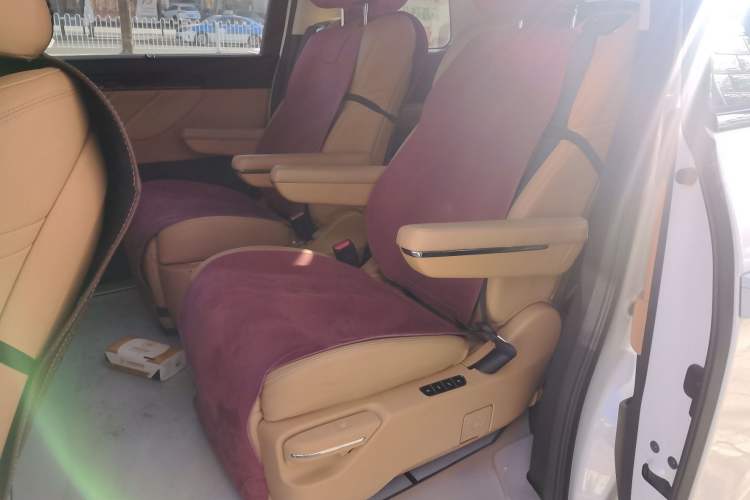 Used GAC Trumpchi E8 New Energy 2024 150km MAX+ Left Rear Seat