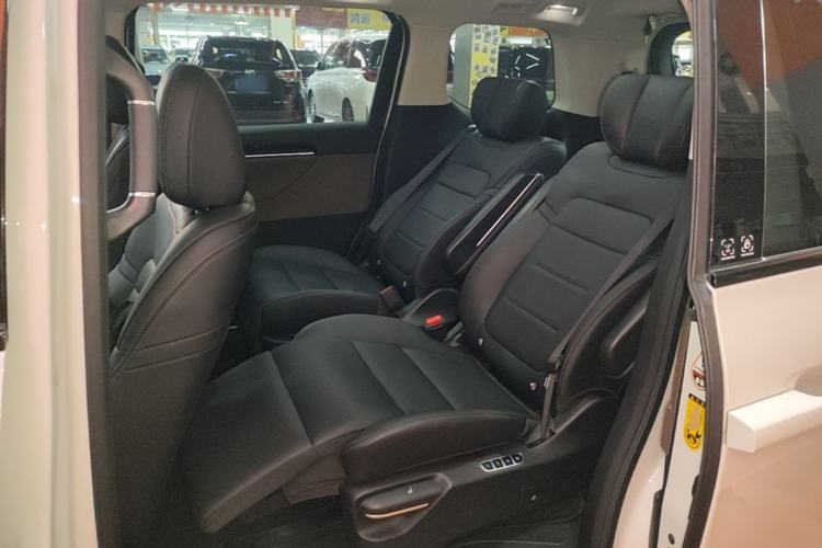 Used GAC Trumpchi E8 New Energy 2024 150km MAX Left Rear Seat