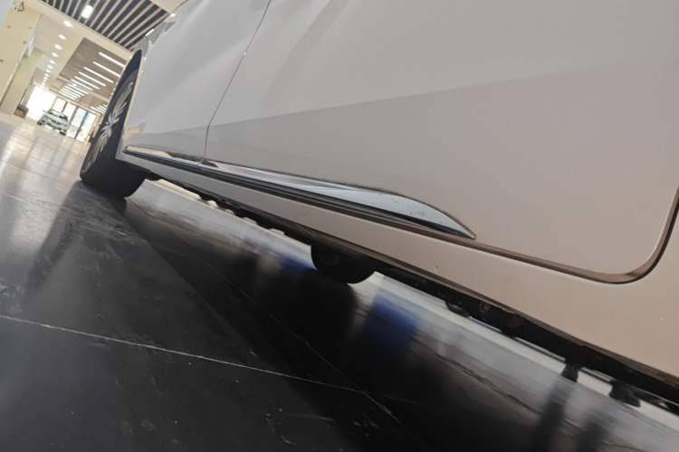 Used GAC Trumpchi E8 New Energy 2024 150km MAX+ Left Side Sill