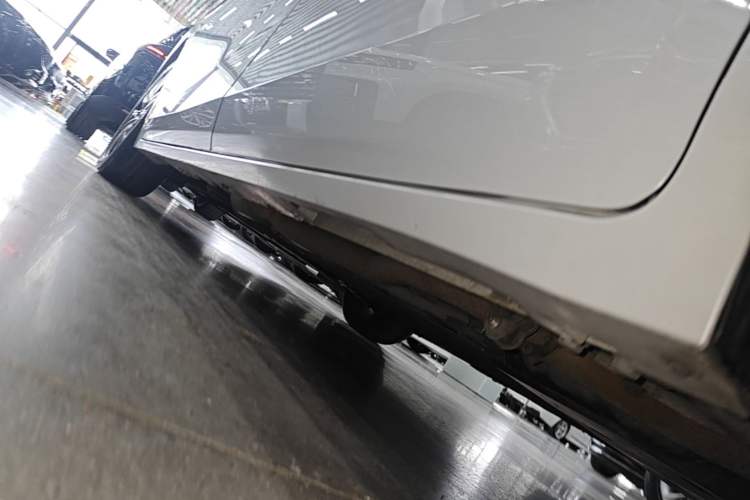 Used GAC Trumpchi E8 New Energy 2024 150km MAX Left Side Sill