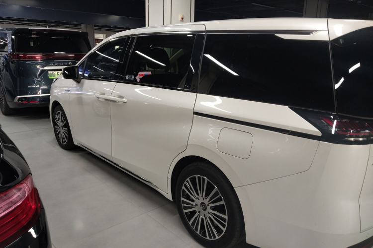 Used GAC Trumpchi E8 New Energy 2024 150km MAX+ Left Side