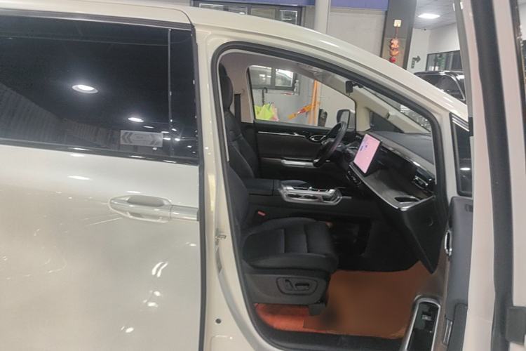 Used GAC Trumpchi E8 New Energy 2024 150km MAX Right Front Seat