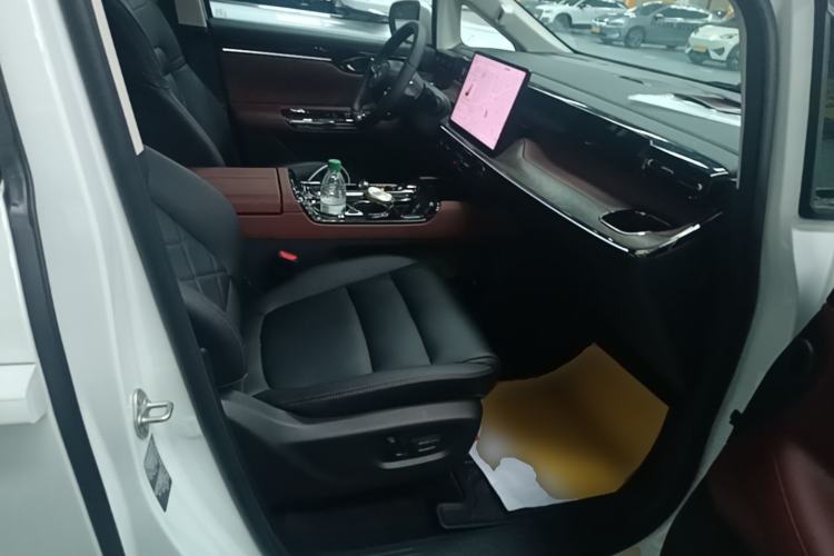 Used GAC Trumpchi E8 New Energy 2024 150km MAX+ Right Front Seat