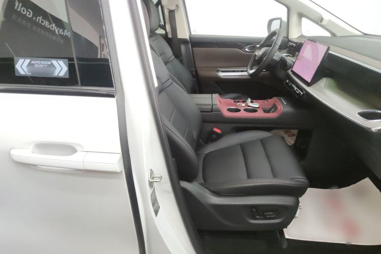 Used GAC Trumpchi E8 New Energy 2024 150km MAX Right Front Seat