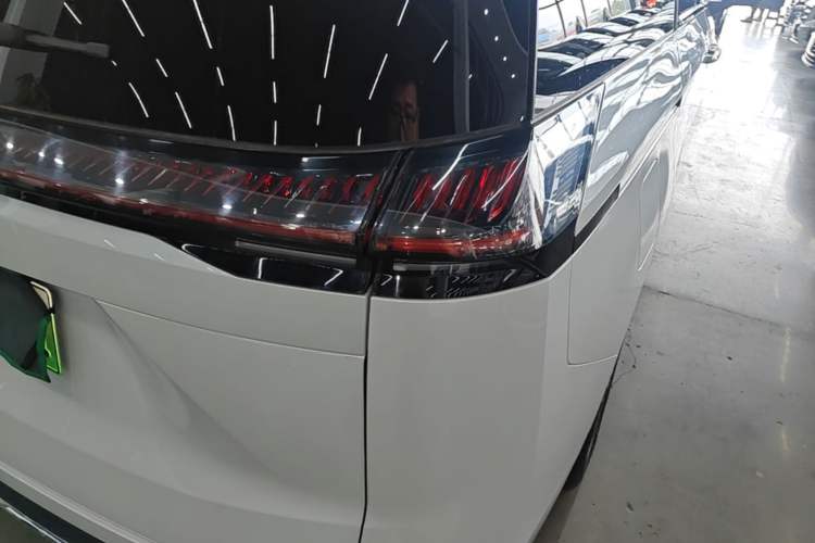 Used GAC Trumpchi E8 New Energy 2024 150km MAX Right Rear Taillight