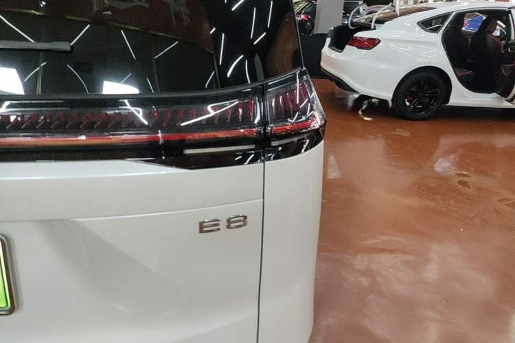 Used GAC Trumpchi E8 New Energy 2024 150km MAX Right Rear Taillight