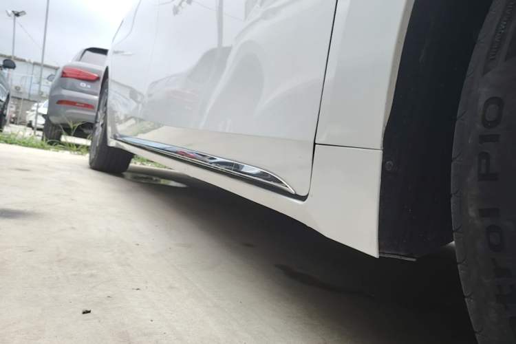 Used GAC Trumpchi E8 New Energy 2024 150km MAX+ Right Side Sill