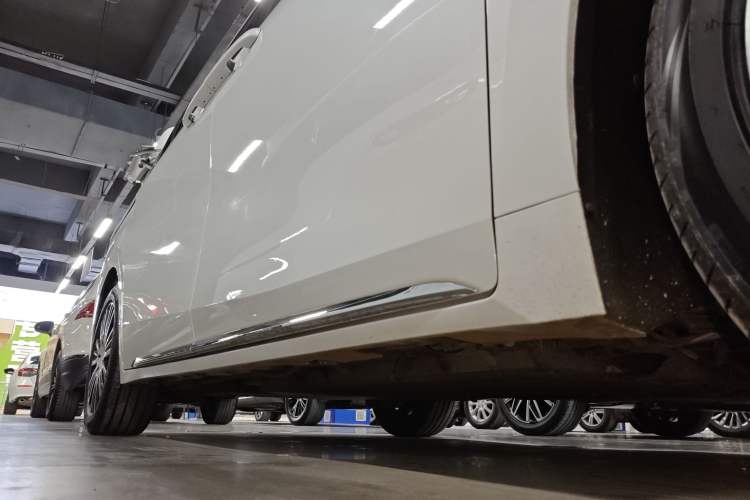 Used GAC Trumpchi E8 New Energy 2024 150km MAX+ Right Side Sill