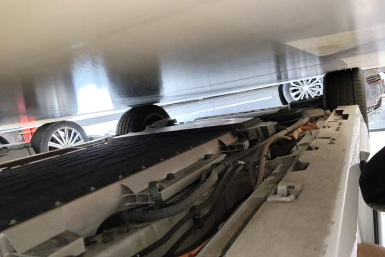 Used GAC Trumpchi E8 New Energy 2024 150km MAX+ Right Side Sill