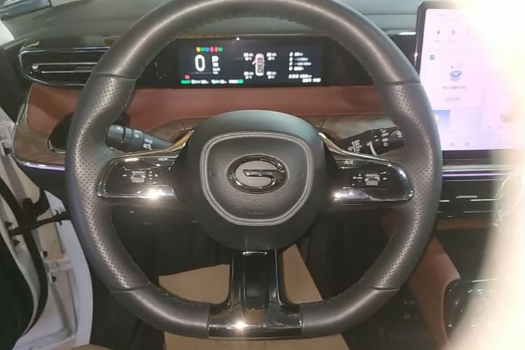 Used GAC Trumpchi E8 New Energy 2024 150km MAX+ Steering Wheel