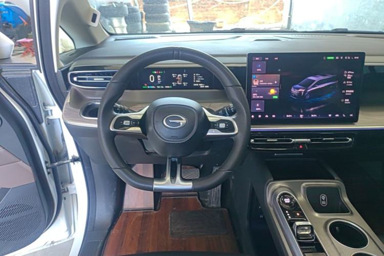 Used GAC Trumpchi E8 New Energy 2024 150km MAX Steering Wheel