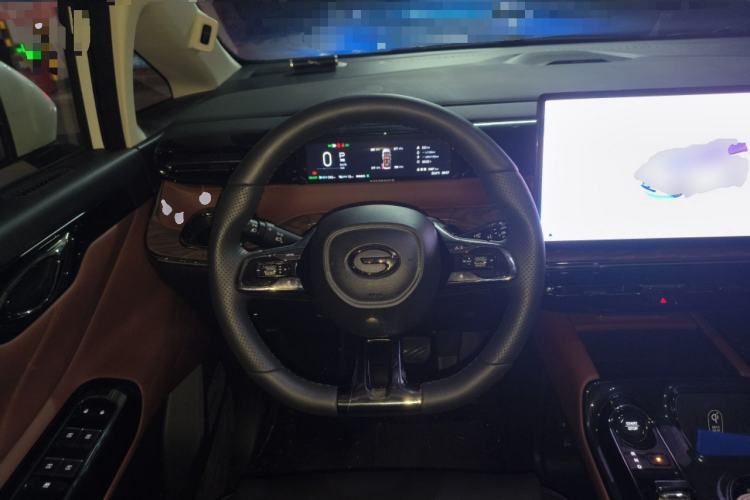 Used GAC Trumpchi E8 New Energy 2024 150km Dragon Roar Starry Night+ Steering Wheel