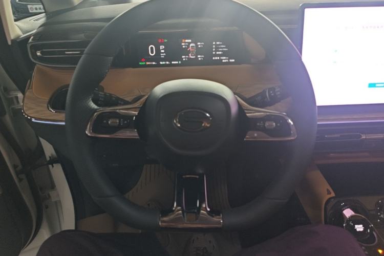 Used GAC Trumpchi E8 New Energy 2024 150km Longteng Glorious+ Steering Wheel