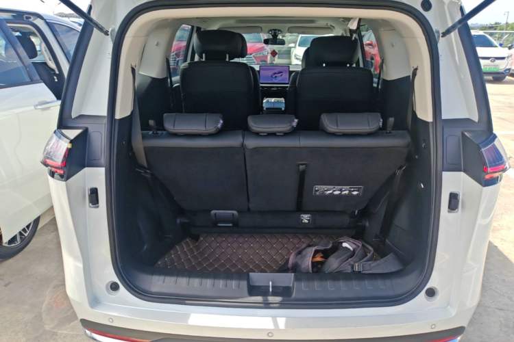 Used GAC Trumpchi E8 New Energy 2024 150km PRO Trunk