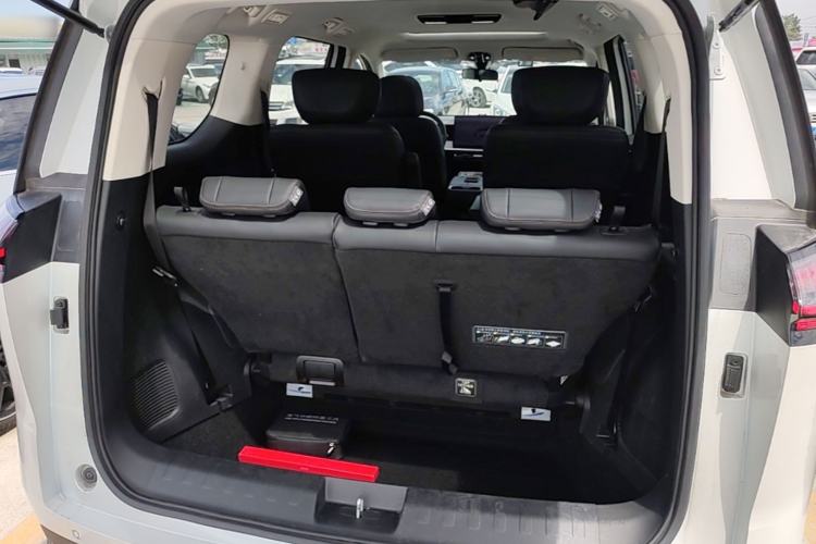 Used GAC Trumpchi E8 New Energy 2024 150km PRO Trunk