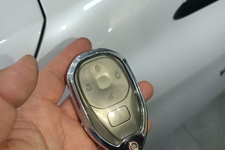 Used GAC Trumpchi E8 New Energy 2024 150km MAX Vehicle Key