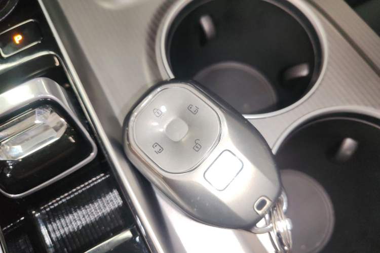 Used GAC Trumpchi E8 New Energy 2024 150km MAX Vehicle Key