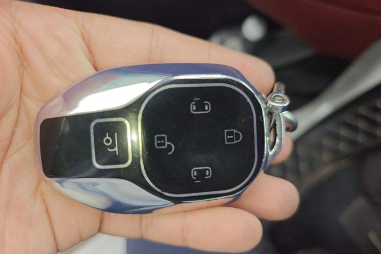 Used GAC Trumpchi E8 New Energy 2024 150km MAX Vehicle Key