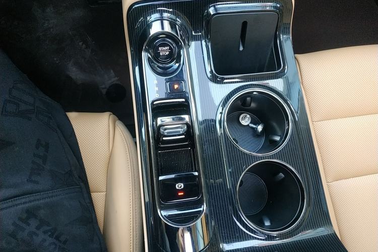 Used GAC Trumpchi E8 New Energy 2025 150km PRO+ Gear Lever