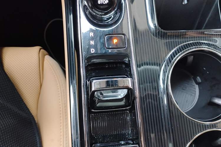 Used GAC Trumpchi E8 New Energy 2025 150km PRO+ Gear Lever