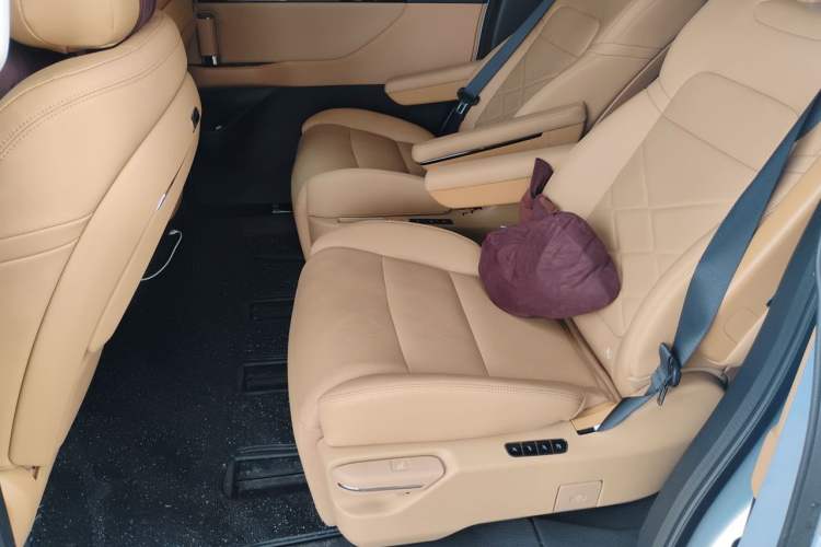 Used GAC Trumpchi E8 New Energy 2025 150km PRO+ Left Rear Seat