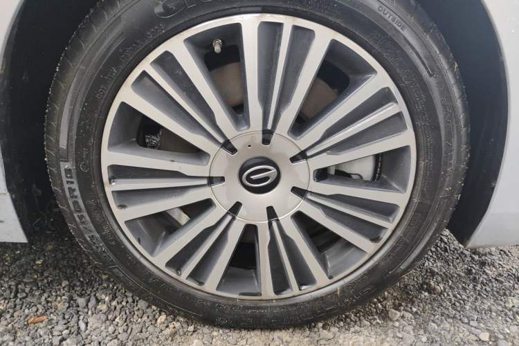 Used GAC Trumpchi E8 New Energy 2025 150km PRO+ Right Front Wheel Hub