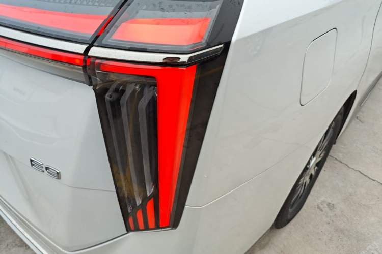 Used GAC Trumpchi E9 2023 E9 MAX Right Rear Taillight