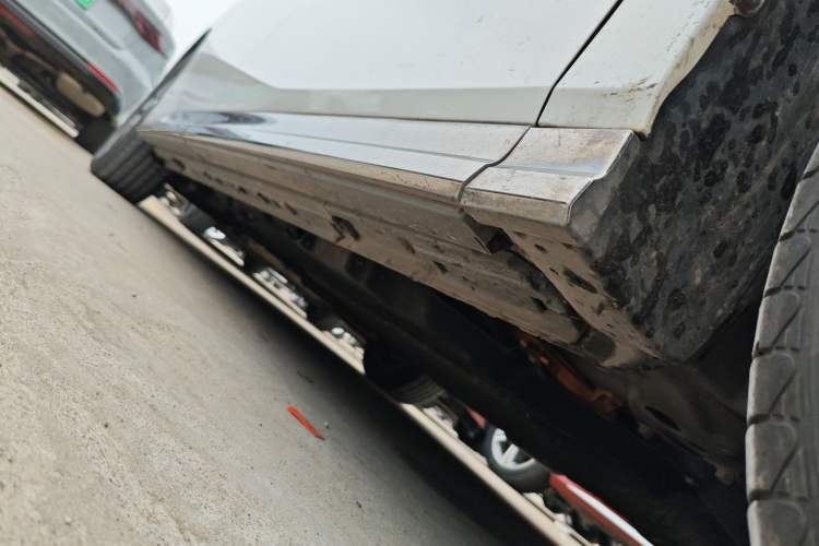 Used GAC Trumpchi E9 2023 E9 MAX Right Side Sill