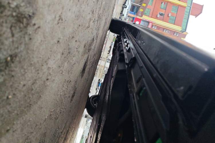 Used GAC Trumpchi E9 2023 E9 MAX Chassis Front Right
