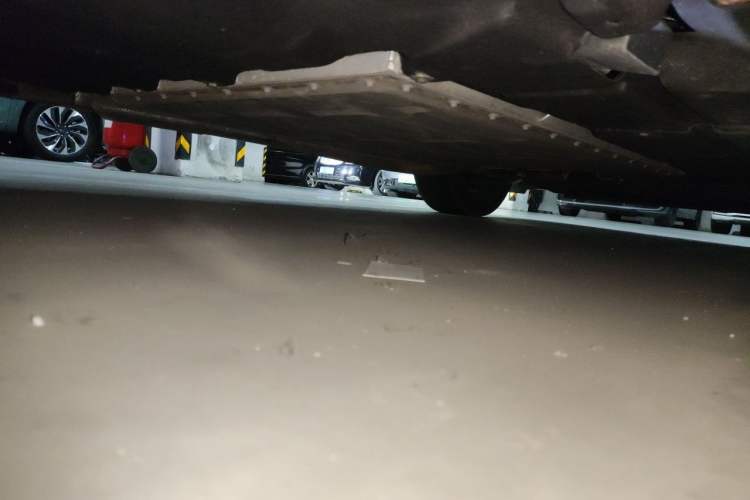 Used GAC Trumpchi E9 2023 E9 Master Model Chassis Rear Right