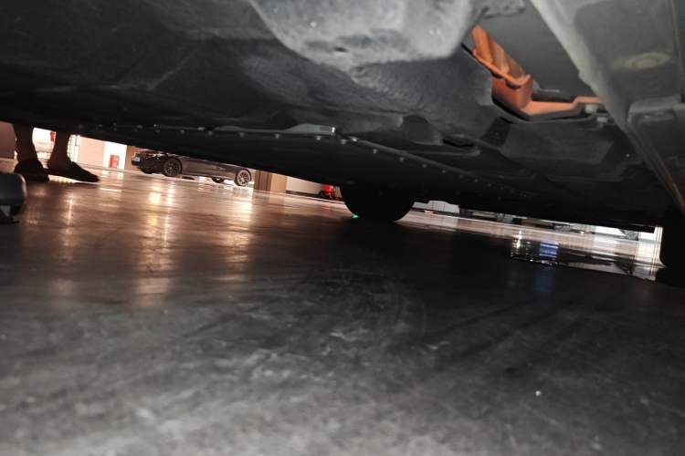 Used GAC Trumpchi E9 2023 E9 Master Model Chassis Rear Right