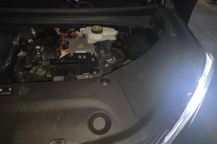 Used GAC Trumpchi E9 2023 E9 Master Model Engine Bay Left